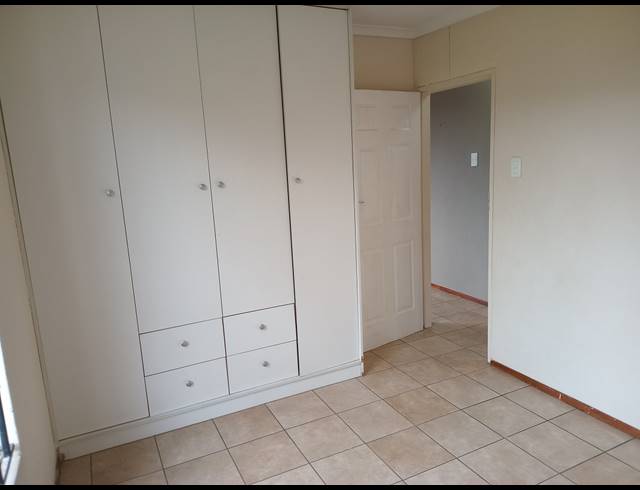 2 BEDROOM FREESTANDING TO LET IN COSMO CITY
